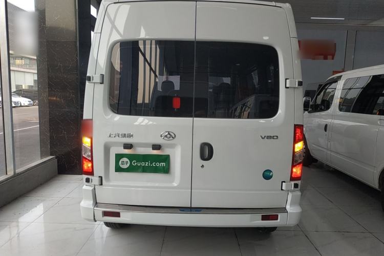 Used SAIC MAXUS Xintu V80 2025 Value Edition Aoyuntong 2.0T Manual Short Wheelbase Mid-Height 127 Ps 5/6 Seats Rear