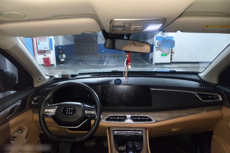 Used Landian E5 2023 1.5L DE-i 110 km Flagship Model 5 Seats