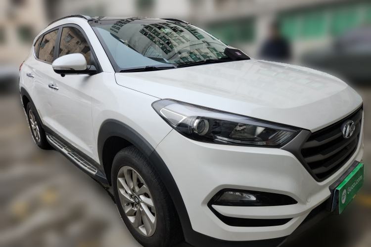 Used Hyundai Tucson 2015 2.0L Automatic Two-Wheel Drive Smart Version