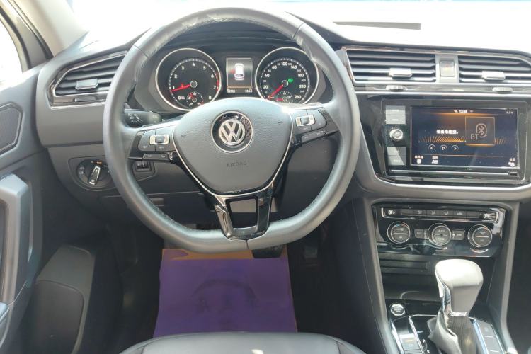 Used Volkswagen Tiguan L 2019 330TSI Automatic Two-Wheel Drive Panoramic Comfort Edition China V Standard
