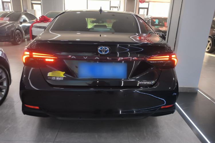 Used Toyota Avalon 2022 Dual-Engine 2.5L Luxury Edition
