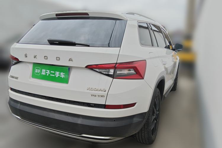 Used Skoda Kodiaq 2019 Facelifted TSI330 5-Seater Two-Wheel-Drive Luxury Enjoyment Edition China VI Standard
