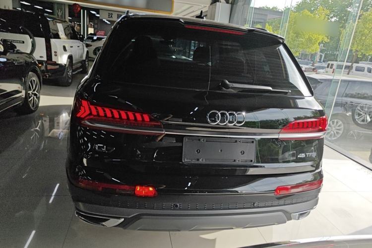 Used Audi Q7 2023 45 TFSI quattro S line Sport model Rear