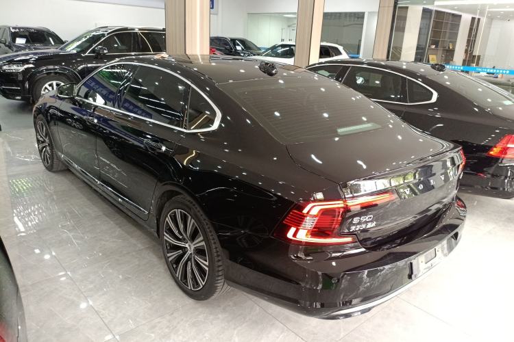 Used Volvo S90 2022 B5 Zhiyuan Luxury Edition