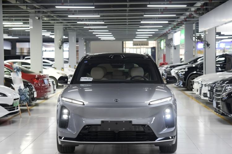 Used Nio ES6 2025 75 kWh Exterior 2