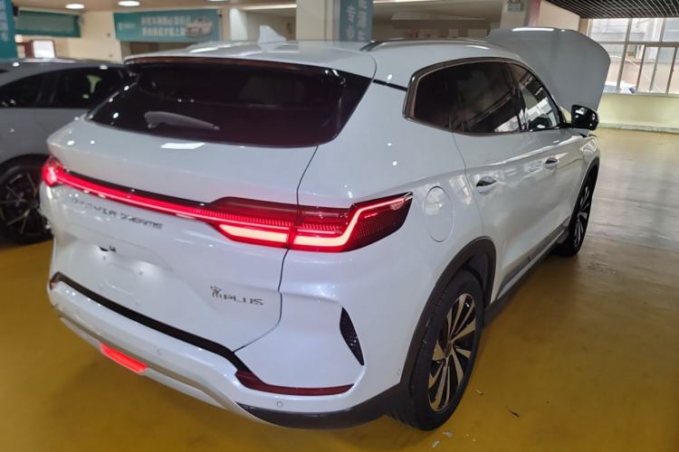 Used BYD Song PLUS New Energy 2023 Champion Edition EV 605KM Flagship PLUS