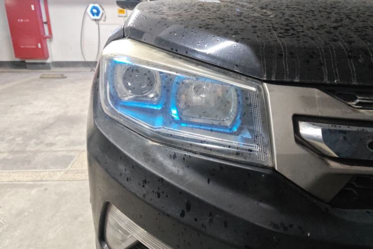 Used CHANGAN CS75 2014 1.8T Automatic Elite Model China IV Standard
