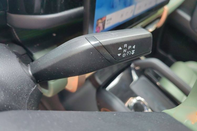 Used iCAR 03 2024 501km Four-wheel Drive Long-Range Advanced Version
