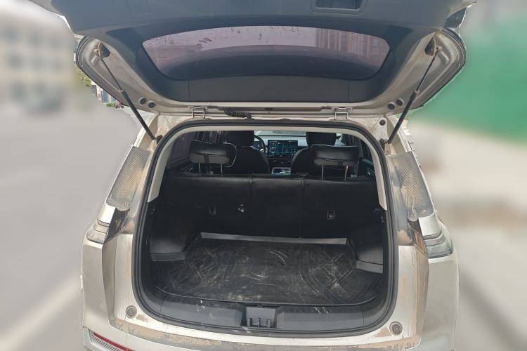 Used AION Y 2023 Younger
