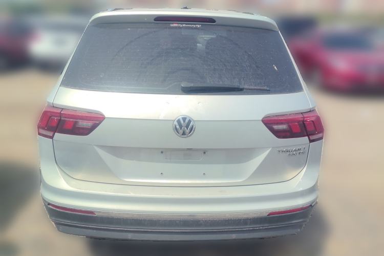 Used Volkswagen Tiguan L 2017 330TSI Automatic Two-Wheel Drive Luxury Edition
