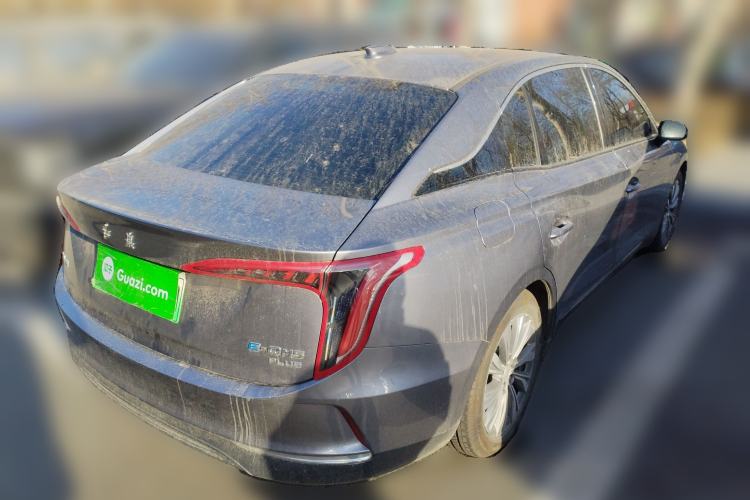 Used Hongqi E-QM5 2024 610 km PLUS
