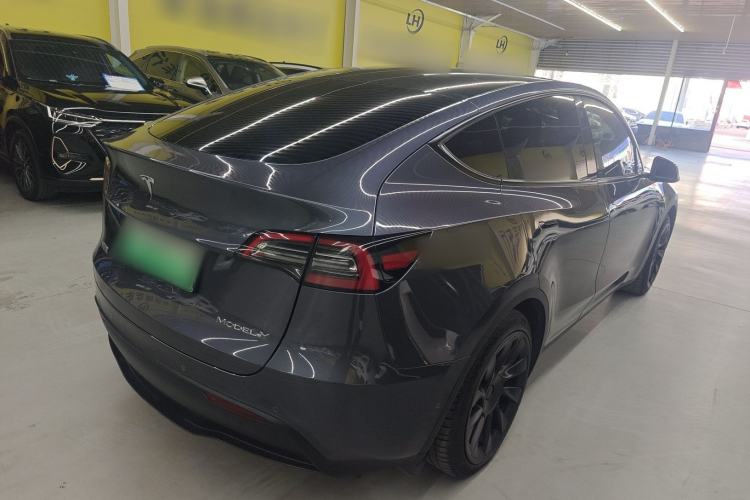 Used Tesla Model Y 2023 Rear-Wheel-Drive Version