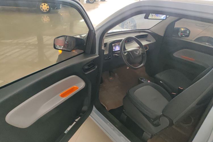 Used Wuling Hongguang MINIEV 2020 Freedom Version Lithium Iron Phosphate Driver Seat