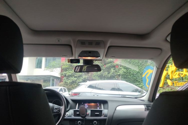 Used BMW X3 2016 sDrive20i Headliner