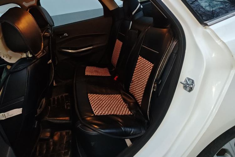 Used Ford Escort 2015 1.5L Automatic Fashion Model