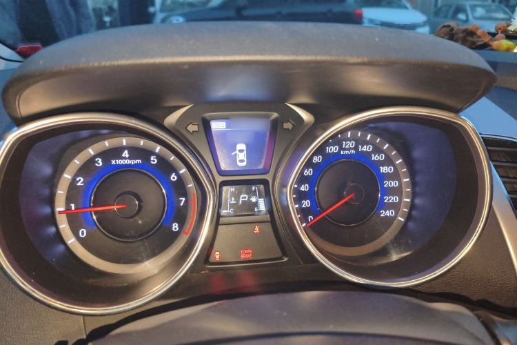 Used Hyundai Elantra (5th Generation / Langdong) 2012 1.6L Automatic Leading Model Instrument Cluster