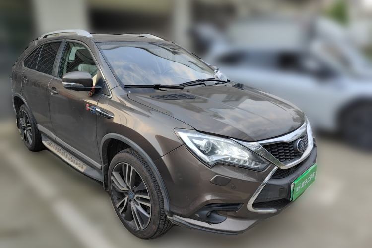 Used BYD Tang New Energy 2017 2.0T All-Wheel Drive Hyatt Model
