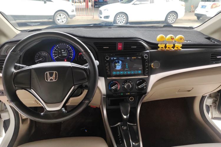 Used Honda Crider 2016 1.8L CVT Comfort Version
