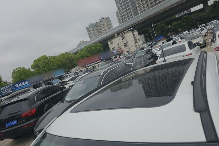 Used Jeep Compass 2017 200T Automatic Enjoyment Version Roof