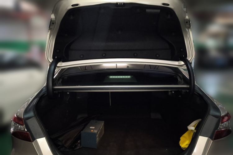 Used Toyota Camry 2019 2.5G Luxury Edition China VI Standard Trunk