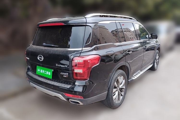 Used GAC Trumpchi GS8 2017 320T Four-Wheel Drive Luxury Smart Connectivity Version (7 Seats) Exterior 5