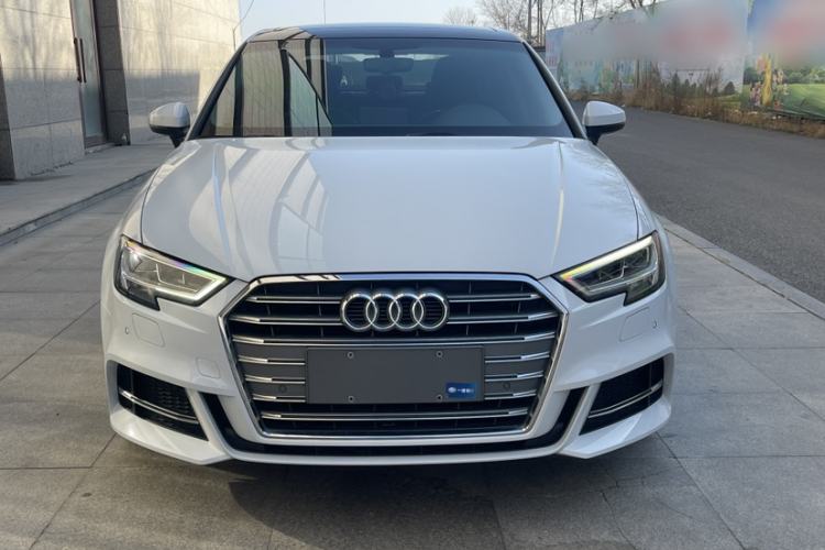 Used Audi A3 2020 Limousine 35 TFSI Fashion Edition China VI Emission Standard Exterior 1
