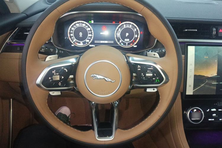 Used Jaguar XFL 2024 2.0T P250 Two-Wheel Drive Prestige Luxury Edition Steering Wheel