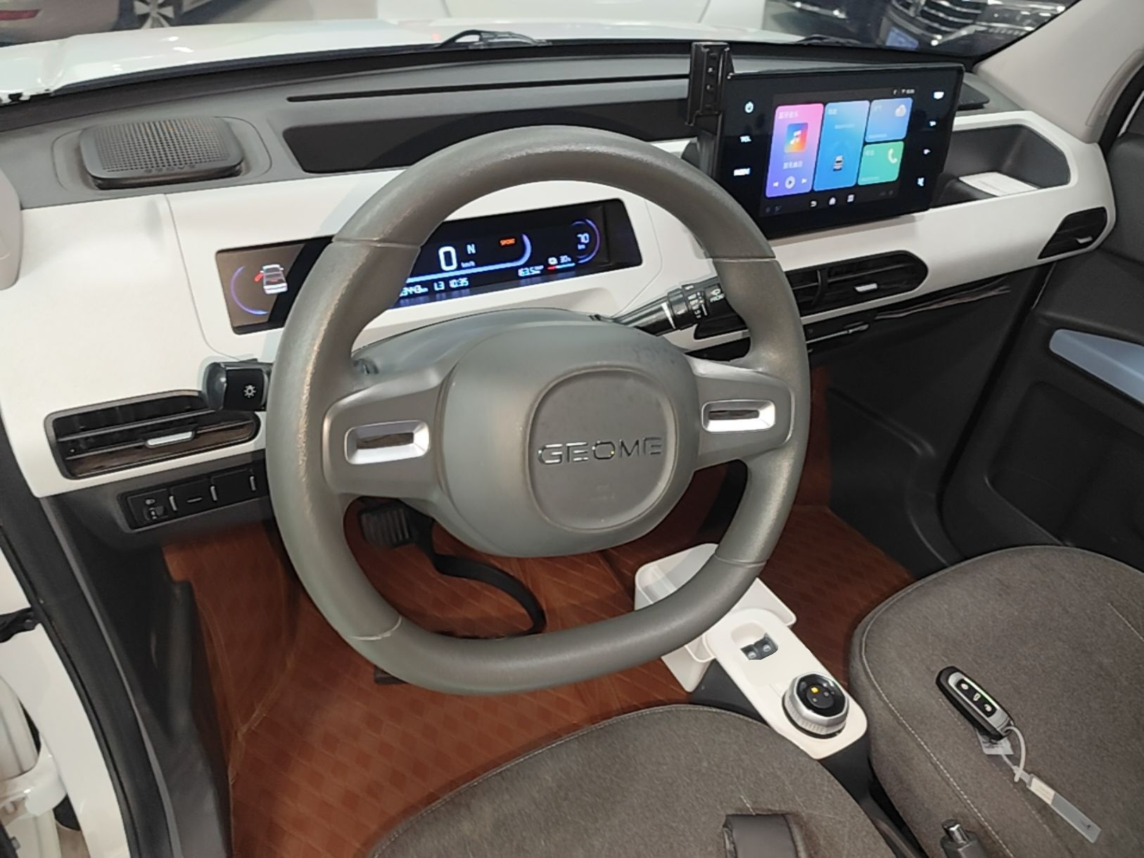 Geely Galaxy Panda 2024 Panda Mini 200km Endurance Bear — снимка 13