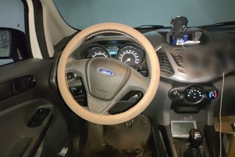 Used Ford EcoSport 2013 1.5L Manual Comfort Model
