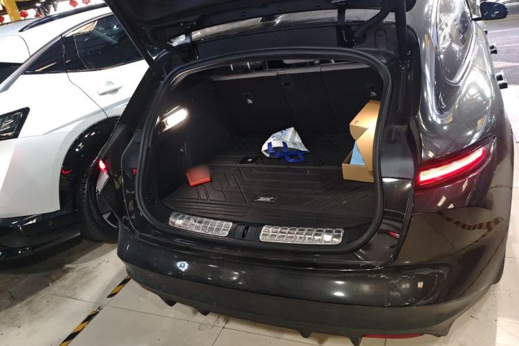 Used Nio ET5T 2024 75kWh Touring