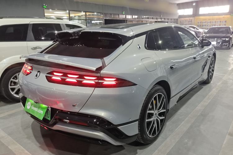 Used Denza Z9GT 2024 1100 Four-Wheel Drive Max Edition Rear Right 45 Deg