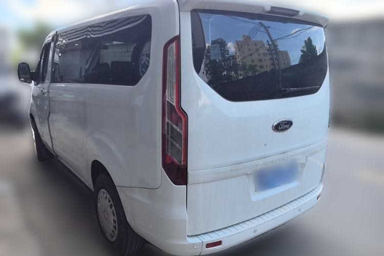 Used Ford Transit 2019 2.0T Diesel Commercial & Travel Short Wheelbase Low-Roof 8-Seater China VI
