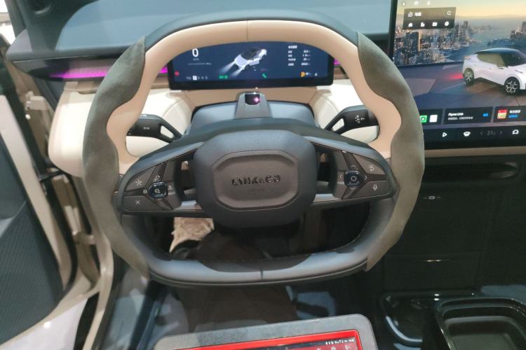 Used Lynk & Co Z20 2025 530 km Range Rear-Wheel Drive Max
