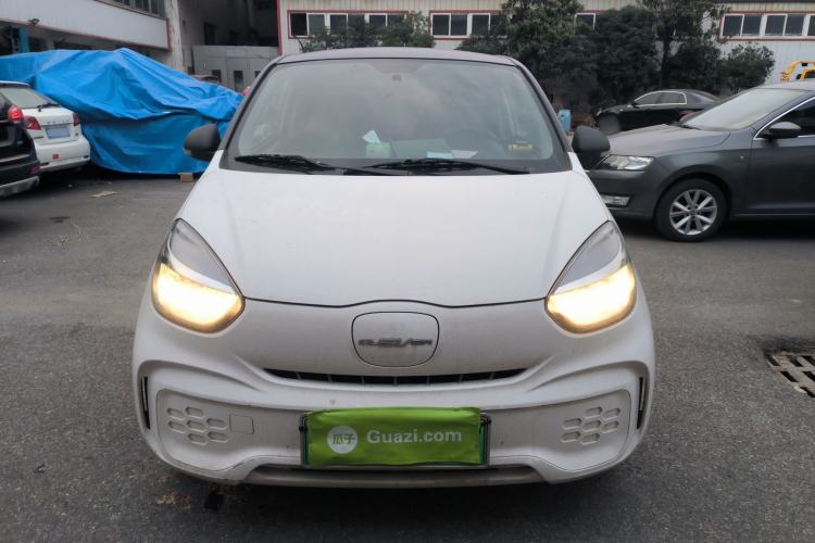 Used Roewe Clever 2021 302 km New Four-Seater Super-Efficient Version
