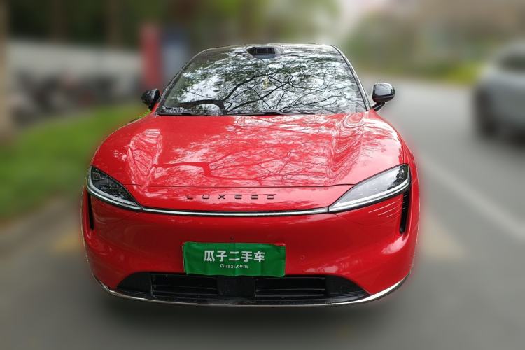 Used Hima Luxeed R7 2025 Range-Extended Version 251 km Max Front