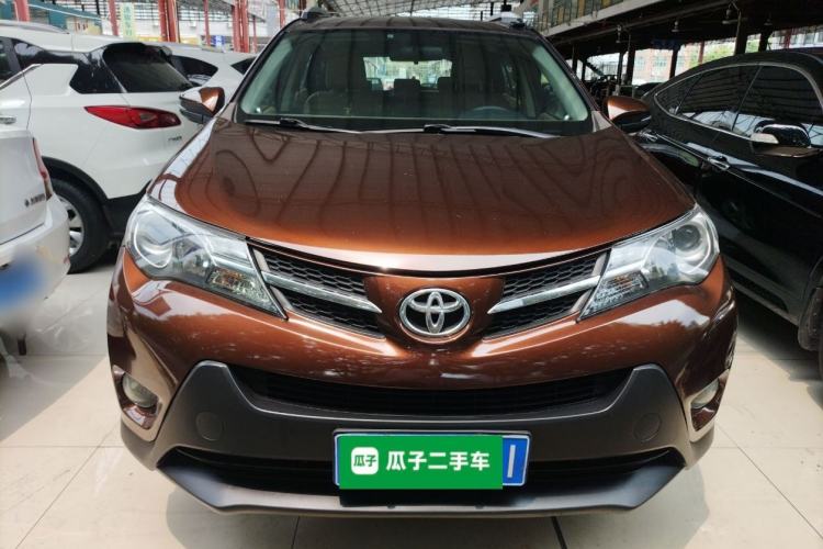 Used Toyota RAV4 2013 2.0L CVT Two-Wheel Drive Urban Edition
