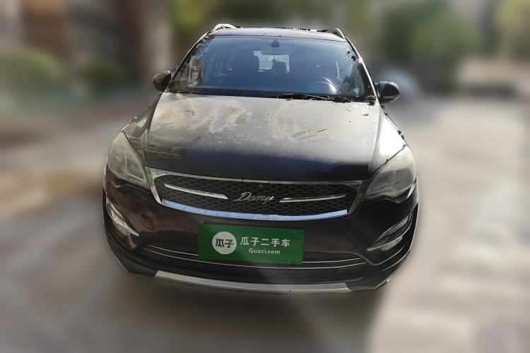 Used Zotye Domy X5 2017 Upgraded Model 1.5T CVT Governor Edition Front