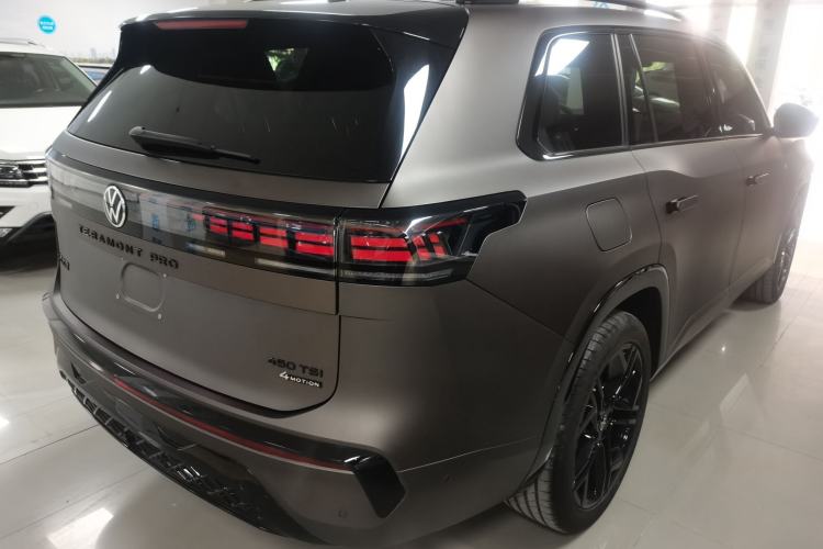 Used Volkswagen Teramont 2025 Tiguan Pro 450TSI Four-Wheel Drive Summit Edition Rear Right 45 Deg