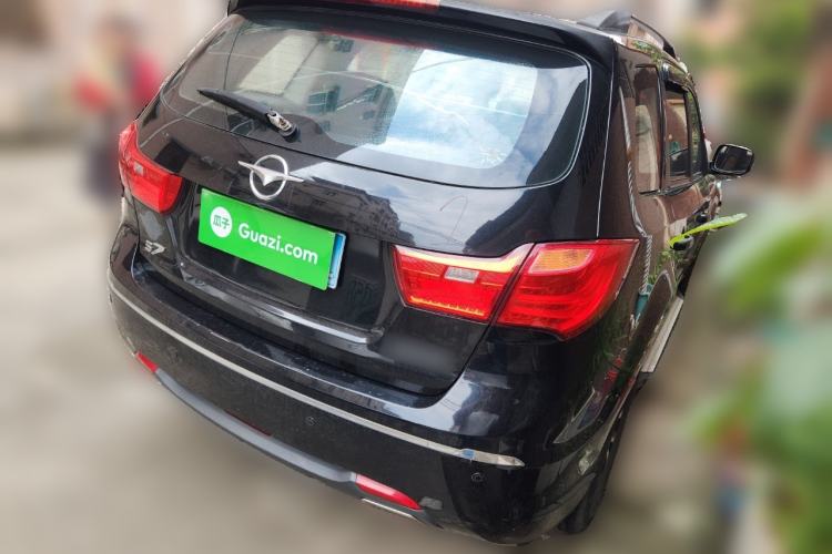 Used Haima S7 2013 2.0L Automatic ZhiShang Version
