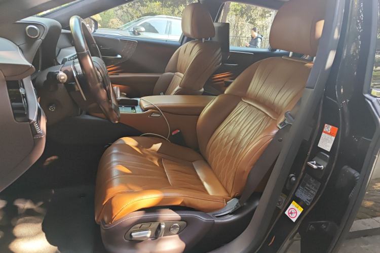 Used Lexus LS 2018 500h Executive Edition China V Standard