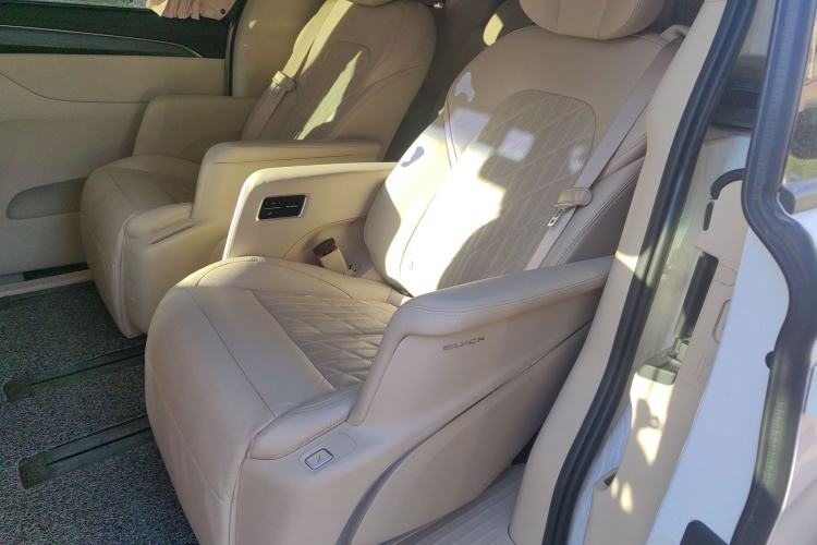 Used Buick GL8 2023 ES Lu Zun Luxury Model