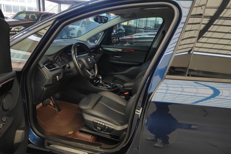 Used BMW 2 Series Gran Tourer 2015 218i Sports Design Package
