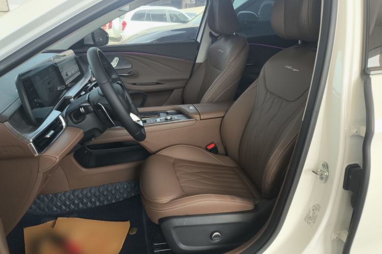 Used Chery Arrizo 8 2023 High-Performance Edition 2.0T DCT Powerfully Equipped