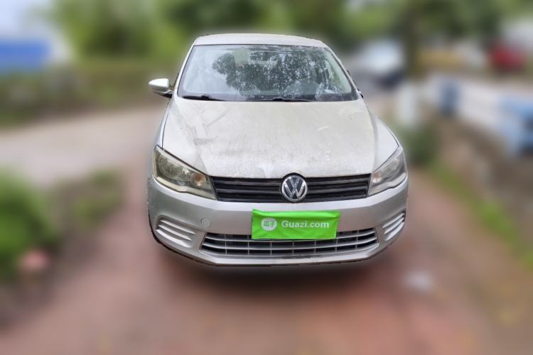 Used Volkswagen Jetta 2015 Value Edition 1.6L Manual Fashionable Style
