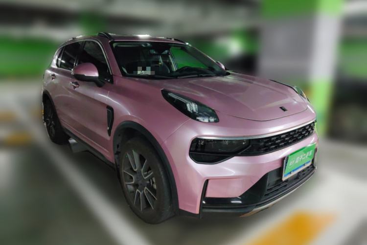 Used Lynk & Co 01 2021 2.0TD Two-Wheel-Drive Pro Trim Front Right 45 Deg