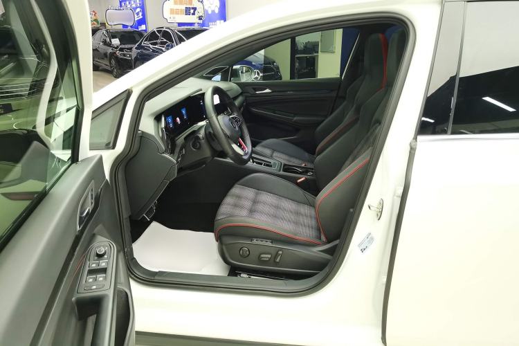 Used Volkswagen Golf GTI 2023 380TSI DSG GTI
