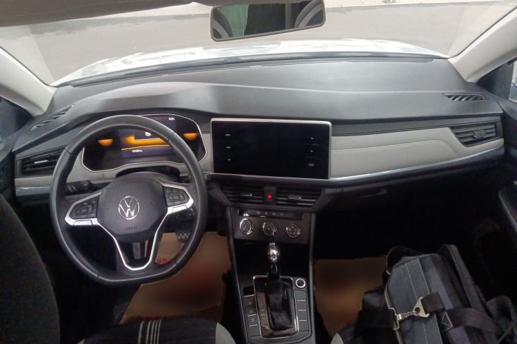 Used Volkswagen Bora 2023 200TSI DSG Comfort Edition Center Console