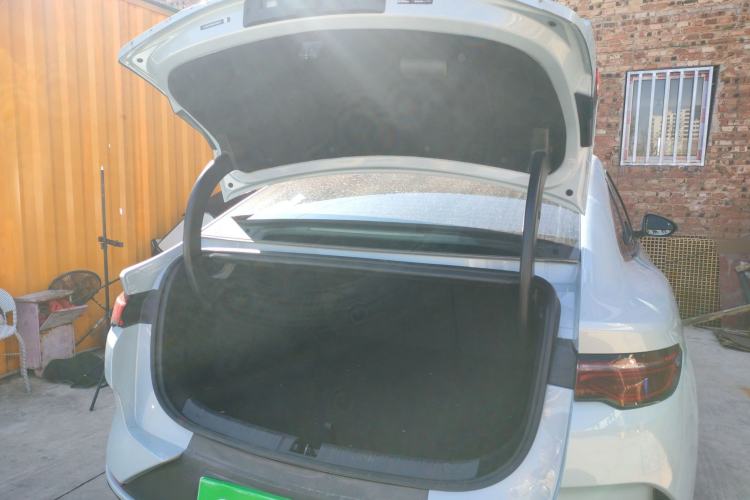 Used BYD Qin L 2025 EV 470KM Leading Edition Trunk