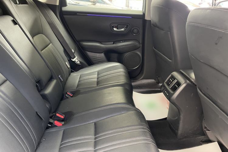 Used Honda HR-V 2023 2.0L eHEV Dynamic Edition
