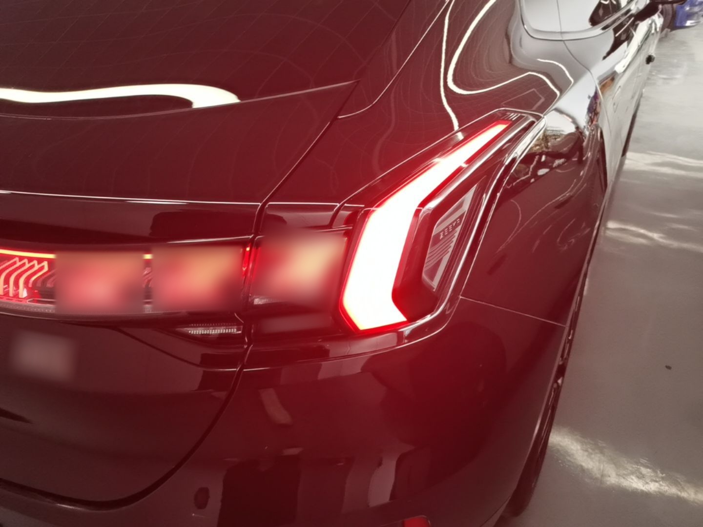 Zeekr 001 2023 YOU Edition 100 kWh — снимка 9